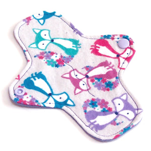 7 inch Reusable Cloth winged ULTRATHIN Pantyliner - Fox Toss Cotton Flannel Fabric