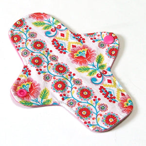 7 inch Reusable Cloth winged ULTRATHIN Pantyliner - Ribbon Blooms Quilter's Cotton Top