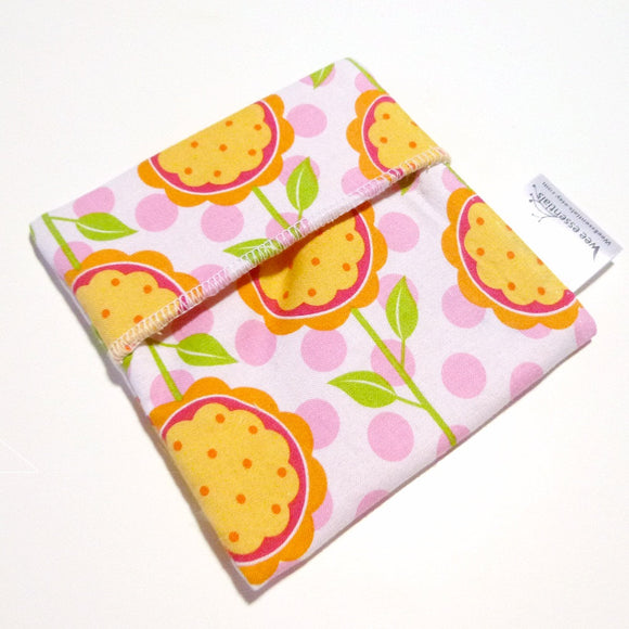 Made to Order - Cloth Menstrual Pad Wrapper - waterproof PUL lining and quilter's cotton outer - 4.5 x 4.5 inches - you choose fabric!